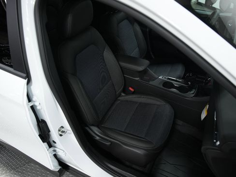 New 2026 Buick Envista Preferred w/ Convenience I Package image 18