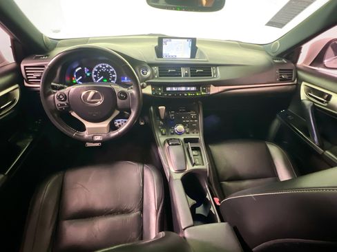 Used 2015 Lexus CT 200h w/ Navigation Package image 24