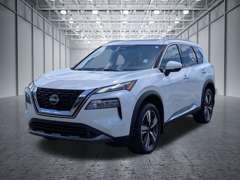 Certified 2023 Nissan Rogue SL w/ SL Premium Package FWD image 4