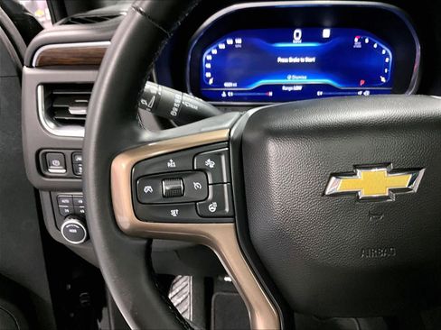 Certified 2023 Chevrolet Suburban High Country image 24