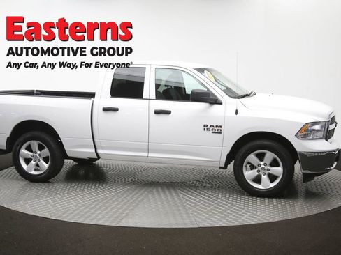 Used 2024 RAM 1500 Classic SLT AWD/4WD image 44