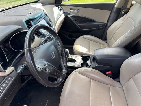 Used 2017 Hyundai Santa Fe Sport AWD/4WD image 7