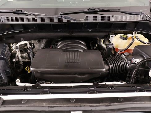 Used 2021 Chevrolet Silverado 1500 LT image 19