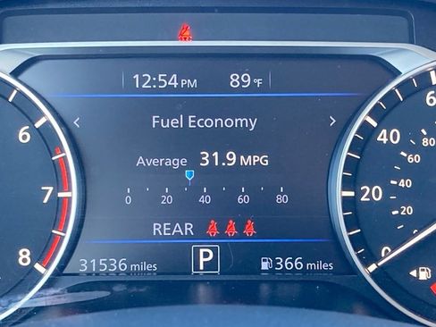 Used 2025 Nissan Altima 2.5 SR image 16