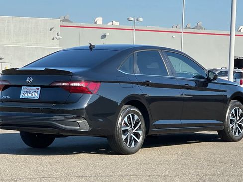 Used 2024 Volkswagen Jetta S FWD image 2