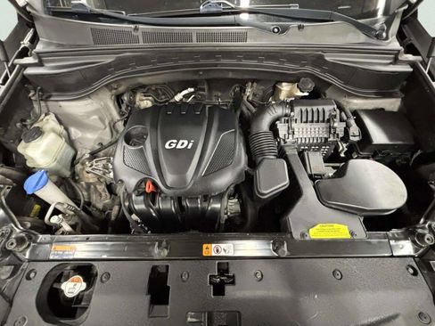 Used 2015 Hyundai Santa Fe Sport w/ Option Group 02 image 9