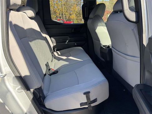 Used 2024 Toyota Tacoma SR5 image 15