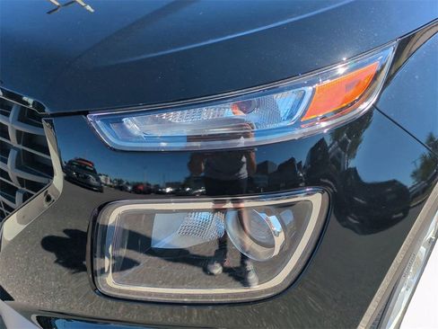 New 2026 Hyundai Venue SE image 10