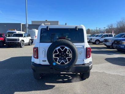 New 2025 Ford Bronco Outer Banks