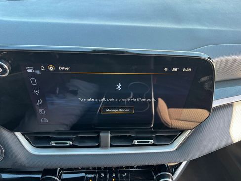 Used 2025 Chevrolet Equinox LT image 21