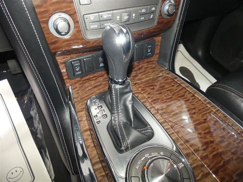 Used 2019 Nissan Armada SL w/ Premium Package AWD/4WD image 40