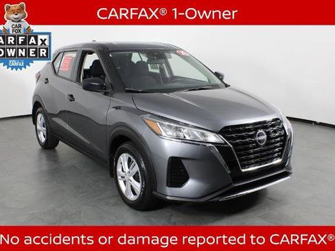 Certified 2025 Nissan Kicks Play S FWD image 5