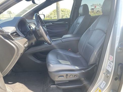 Used 2022 Buick Enclave Premium image 18