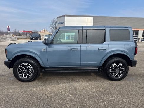 Used 2025 Ford Bronco Outer Banks image 6