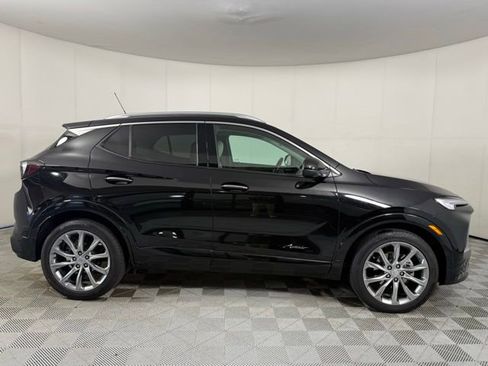 Used 2024 Buick Encore GX Avenir w/ Avenir Convenience Package FWD image 13