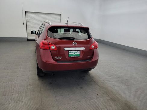 Used 2015 Nissan Rogue S w/ Convenience Package AWD/4WD image 6