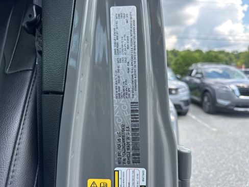 Used 2021 Jeep Wrangler Unlimited Rubicon w/ Dual Top Group image 35