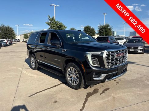 Used 2025 GMC Yukon Denali AWD/4WD image 3