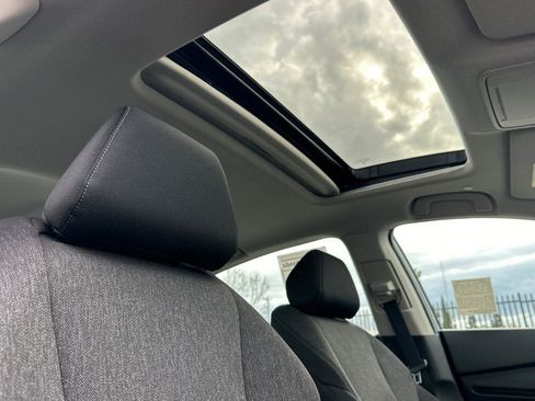 Certified 2025 Honda Accord SE image 15