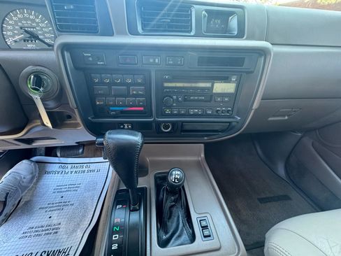 Used 1997 Toyota Land Cruiser image 22