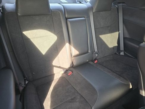 Used 2022 Dodge Challenger R/T w/ Plus Package image 31