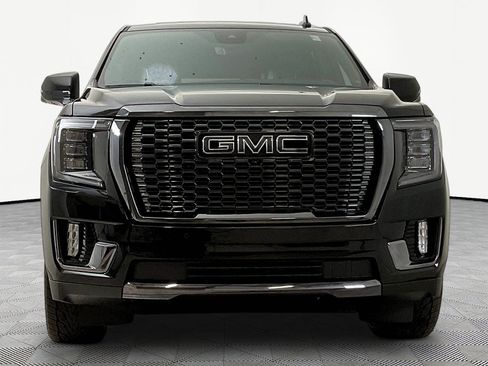 Used 2024 GMC Yukon Denali Ultimate AWD/4WD image 2