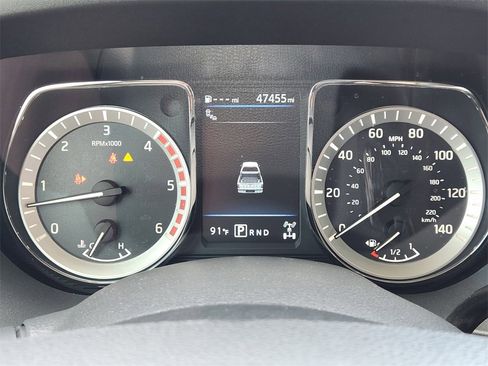 Used 2019 Nissan Titan Platinum Reserve w/ Platinum Utility Package image 14