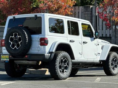 Used 2022 Jeep Wrangler Unlimited Rubicon 4xe image 4