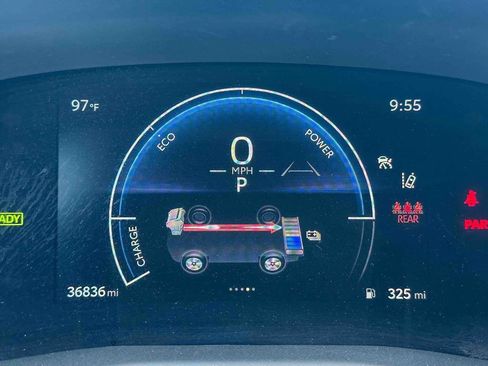 Used 2025 Toyota Camry SE FWD image 22