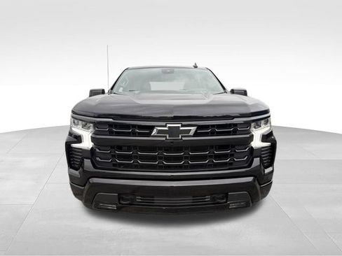 Used 2023 Chevrolet Silverado 1500 RST w/ Z71 Off-Road Package AWD/4WD image 8