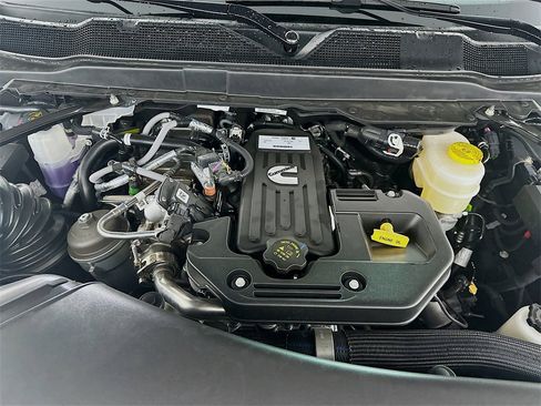 New 2026 RAM 3500 Limited image 18