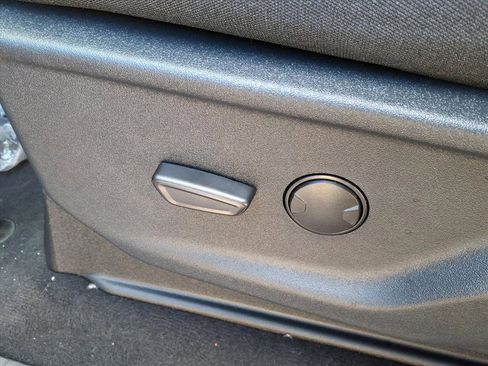 New 2026 Ford F250 XLT w/ XLT Premium Package image 18