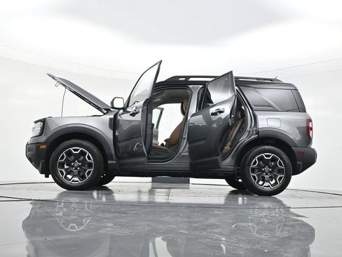 New 2025 Ford Bronco Sport Outer Banks AWD/4WD image 56