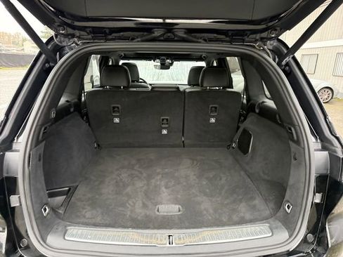 Used 2024 Jeep Grand Cherokee Overland w/ Trailer Tow Package image 21