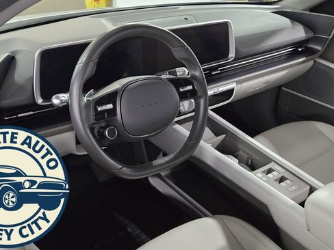 Used 2023 Hyundai Ioniq 6 SEL image 9