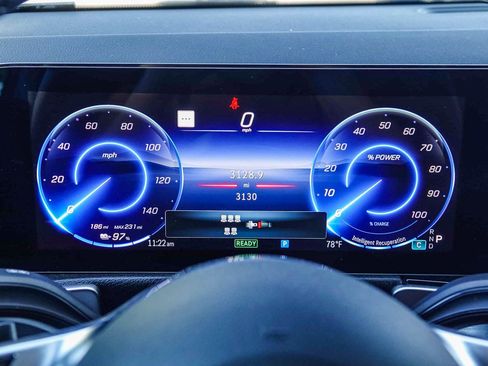 Certified 2024 Mercedes-Benz EQB 300 4MATIC image 24