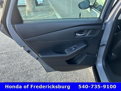 Used 2023 Honda Accord EX-L image 11