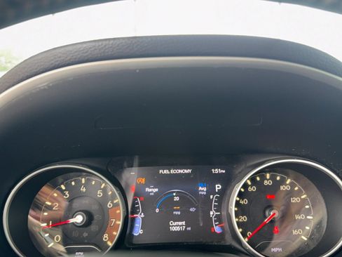 Used 2018 Jeep Compass Limited w/ Navigation Group AWD/4WD image 12
