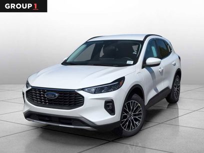 New 2025 Ford Escape SE