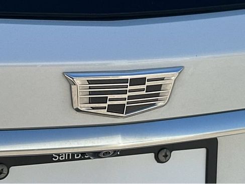 Certified 2023 Cadillac XT6 Sport w/ Technology Package AWD/4WD image 15