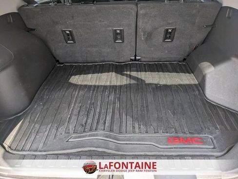 Used 2018 GMC Terrain SLE w/ Driver Convenience Package FWD image 28