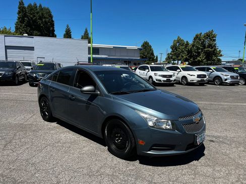 Used 2012 Chevrolet Cruze LS w/ Connectivity Package FWD image 1