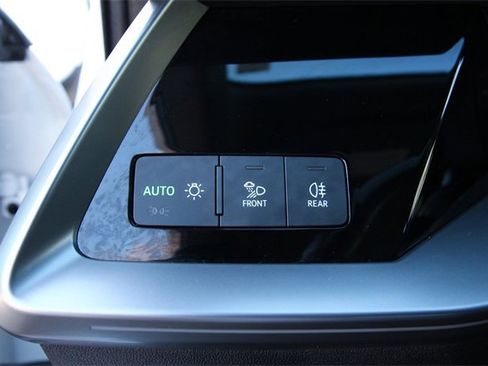 Used 2023 Audi A3 2.0T Premium Plus w/ Premium Plus Package image 16