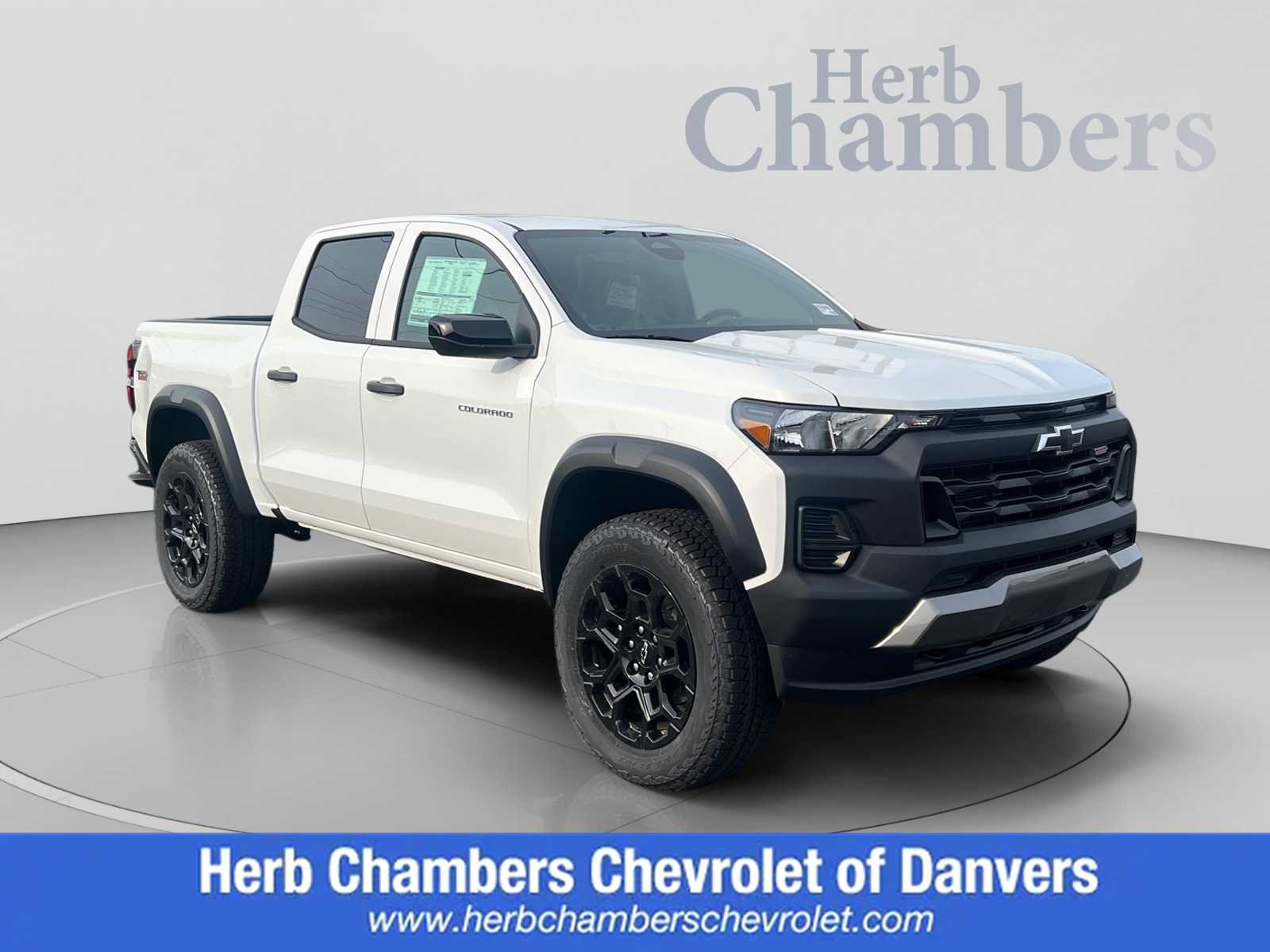 New 2026 Chevrolet Colorado Trail Boss AWD/4WD image 1