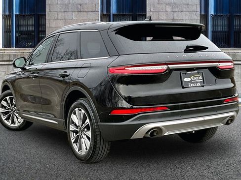 Used 2022 Lincoln Corsair Reserve w/ Elements Package image 10