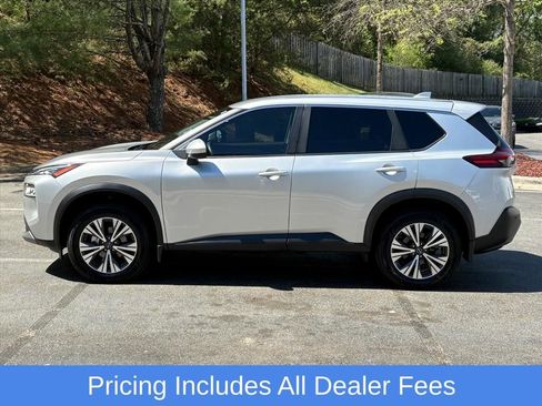 Used 2023 Nissan Rogue SV AWD/4WD image 5