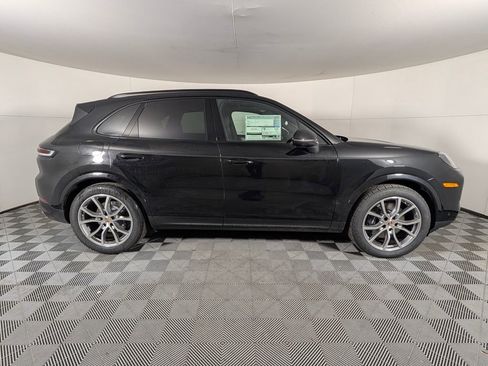 New 2026 Porsche Cayenne image 8