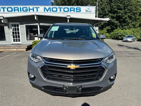 Used 2019 Chevrolet Traverse LT AWD/4WD image 2