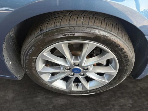 Used 2018 Ford Fusion Energi SE FWD image 38