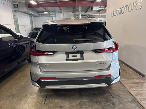 Used 2025 BMW X1 xDrive28i w/ Premium Package image 15